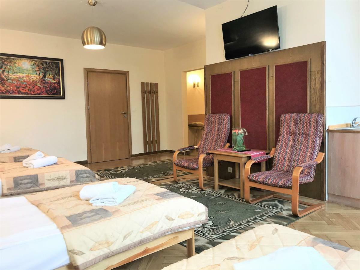 Pensjonat Adria Zakopane Exteriör bild